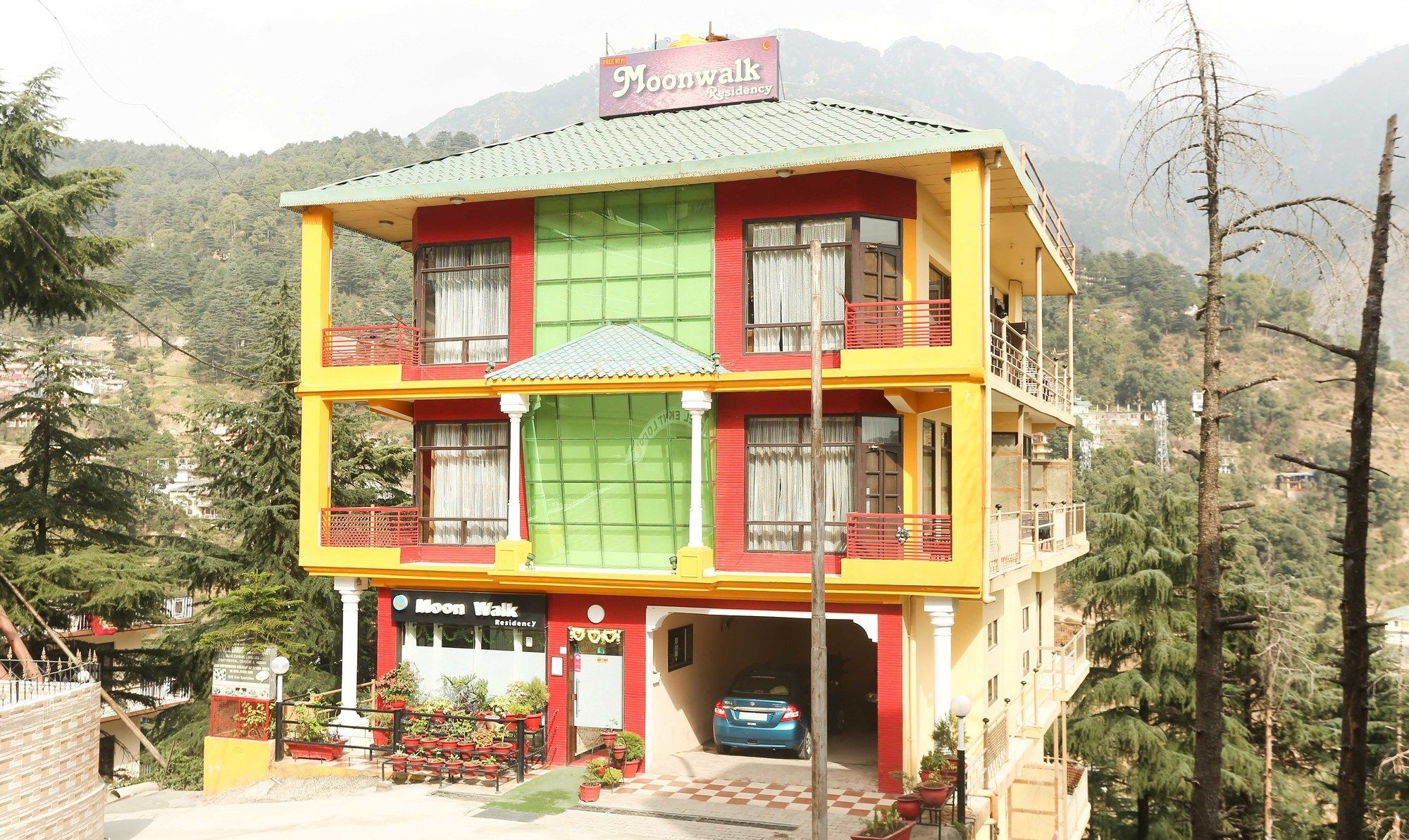 Moon Walk Residency Hotel Dharamshala Buitenkant foto