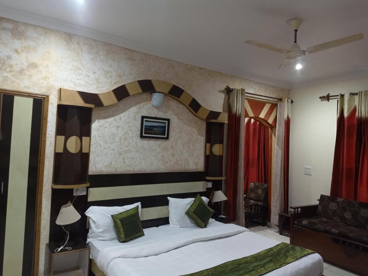 Moon Walk Residency Hotel Dharamshala Buitenkant foto